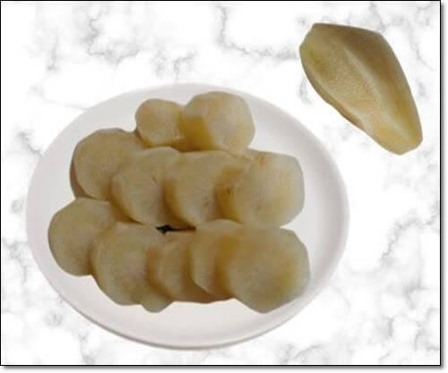 깎아서 자른 야콘