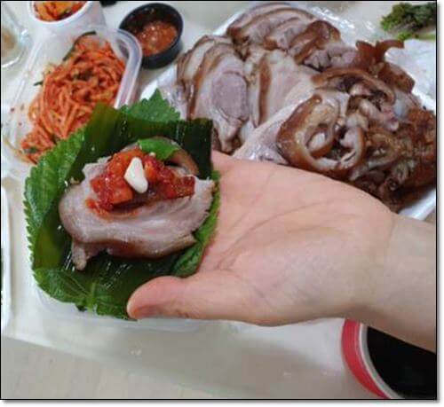 곰피 효능 및 영양 성분, 곰피 먹는 법 2 곰피와 족발