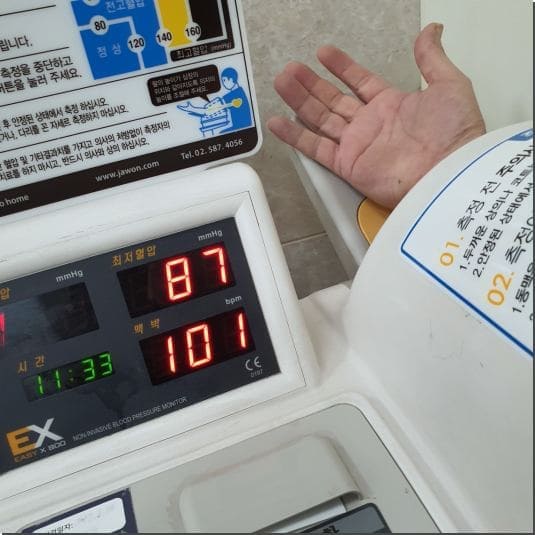 혈압 측정기 1
